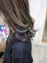 アルル ヘアー(ALULU HAIR) インナーカラーの進化系『逆インナーカラー』