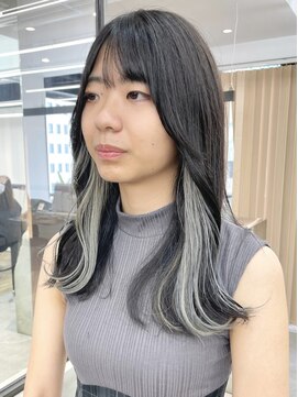 ロンドシエル 横浜(Lond ciel) コントラストインナーカラー/ホワイトグレー/ケアブリーチ/横浜