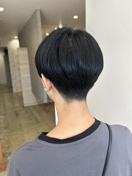 ニド(2do) 刈り上げマッシュ