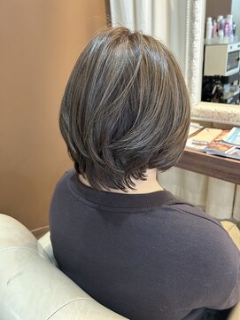 ヘアデザインスペース イチエ(hair design space i chi e) 【白髪ぼかしにもオススメ】グレーベージュおとなボブ