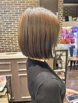 ヘアーアンドメイク ビス(HAIR&MAKE bis)&nbsp;酸性ストレート×ボブ☆ももこ