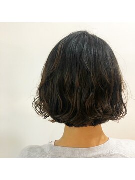 ヘアーアンドメイクアップモパ ボブパーマ