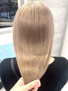 ルーブ トウキョウ(Loob. TOKYO) ミルクティーベージュ(韓国/ワンホン/池袋ハイトーン)