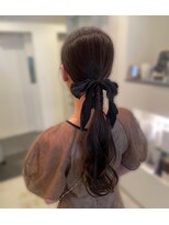 リラ(LILAC)&nbsp;大人っぽローポニー