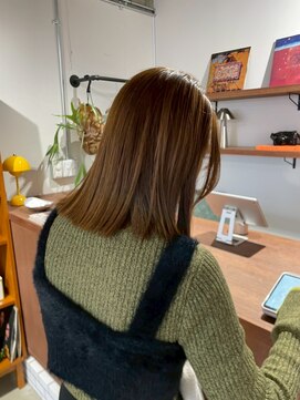 ハー(her) 切りっぱなしボブ×オリーブグレージュ｜her都立大学