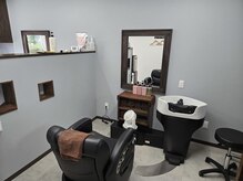 バーバースタイル(BARBER STYLE)の雰囲気（自然で格好いいスタイルを。眉とひげのケアもお任せ下さい）