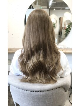 シア 新越谷店(SHEER) 【kyoko】ミルクティーカラー