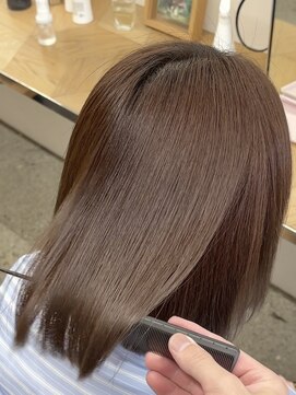 ミリ(mm) ボブでも艶々に10代20代30代40代50代髪質改善縮毛矯正