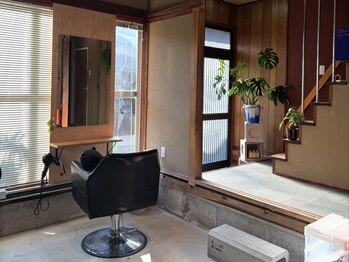 SOMEWHERE【サムウェア】