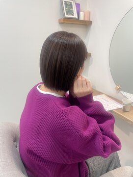 ◆ラベンダーグレージュボブで艶出し効果アップ◎