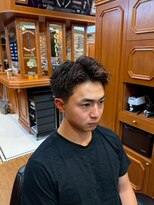 ミリオンバックス 御徒町店(Million Backs)&nbsp;御徒町/刈り上げセンターパート/波巻きツイストスパイラル