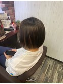 20代30代立体感メルトカラーハイライト×カジュアルショートボブ