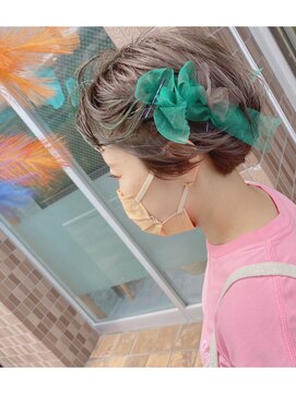 シュクルヘアー(Sucre Hair) ライムグリーン*インナーカラー*ミニボブアレンジ