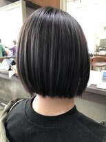 シキ(SHIKI)&nbsp;収まるボブ