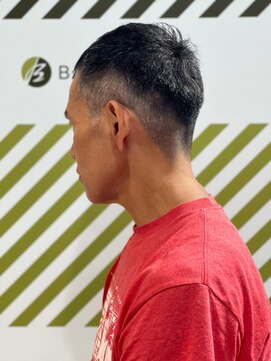 バーバーバー 四谷(BARBER-BAR) 大人の刈り上げスタイル
