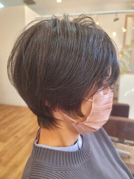 ヘアーズビースリー ポートサイド 大人くびれショート 20代30代40代50代