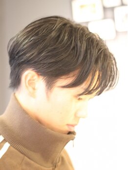 レオザバーバー(LEO the Barber)の写真/【六本松駅徒歩2分!】平日限定クーポン◎/朝のセットが簡単にキマル、会社でもウケがいいパーマ！