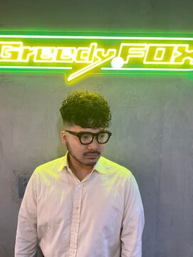 グリーディーフォックス 代々木(Greedy FOX) 波巻き/ハイライト/マッシュパーマ/ウルフ[シェービング]