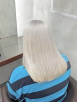 ニコ トウキョウ 渋谷(nico TOKYO)&nbsp;ホワイトブロンド/髪質改善/ダブルカラー/ケアブリーチ/20代