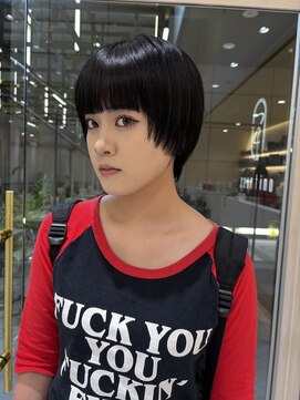 ゼスト フィーノ(ZEST fino) 【丸山紗奈】顔周りレイヤーショートカット