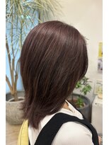 カットサロン ウシジマ(CUT SALON USHIJIMA)&nbsp;【髪質改善外ハネミディアムレイヤー×ピンクページュ】