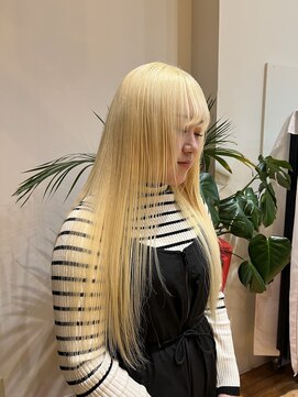 イオ(IO) 抜きっぱなしブロンド