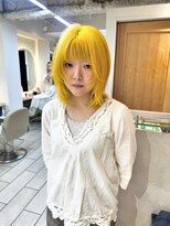 テトラ バイ ネオリーブ 横浜西口店(tetra by neolive)&nbsp;イエローレイヤーカットウルフカットブリーチダブルカラー