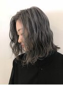 外国人風/ホワイティグレー 切りっぱなしボブ 