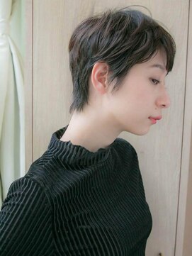 ルティア(Lutia) 黒髪 ショート エアリー ジェンダーレス★★