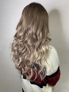ディベック(Dvec) pearl blond, Dvec