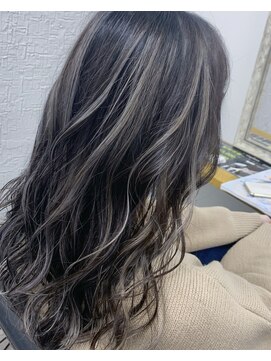 リシャルム 新保店(Re charme) ［Re Charme/近藤恭輔］立体感！ハイライトカラー