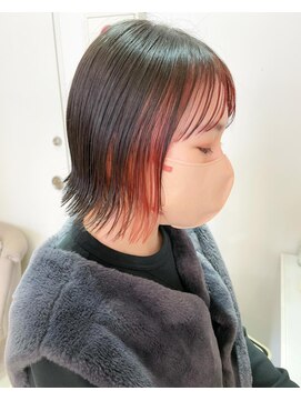 バブ バイネオリーブ(Bab by neolive) インナーカラー☆チェリーピンク切りっぱなしボブ