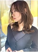 韓国ヘア レイヤーカット 透明感 グレージュ 井坂