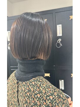 ウタシロイロ(uta shiroiro) ミニボブ