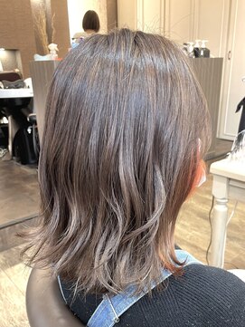 アルターリール(aL ter Rire) 切りっぱなしボブ/エアリーロング/ピンクブラウン/鎌取/中村郁未