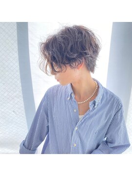 ブラック サッポロ(BLUCK SAPXOXO) 大人ニュアンスパーマリバースパーマ毛流れセンターパート