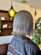 アルベレットオブヘア (arBellet of hair) ホワイトアッシュカラー