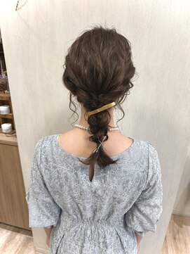 ヘアーサロン オリガミ(Origami) お呼ばれミディアム編みおろしヘアアレンジ!