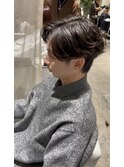 センターパート毛流れニュアンスパーマ