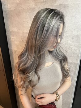 ヘアビューティースタジオ ラルガ(Hair beauty studio Raruga)の写真/デザインカラー・顔周りのレイヤーカット・メンズにも人気！ハイレベルな技術力とセンスで褒められヘアへ★