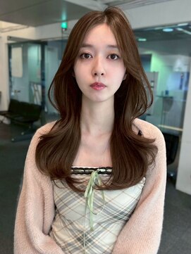 ユーフォリア 渋谷グランデ(Euphoria SHIBUYA GRANDE) レイヤーカット　カーテンバング　顔まわりカット