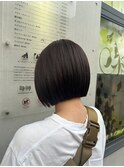 切りっぱなしミニボブ
