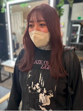 アングゥイー(ungu iE) ベージュレッド