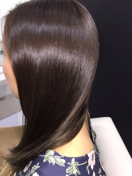 フェイス(FACE) つやきらストレート