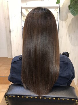 アコンプリッシュ 代官山 恵比寿(accomplish) プラチナミネコラ