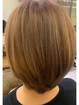 サプリ 清水桜橋店 外国人風カラー