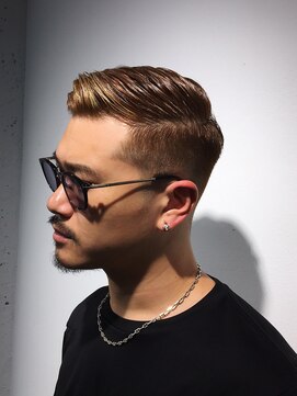 クオンヒール 淀屋橋店(QUON HEAL) スキンフェード/サイドパート/フェード〇