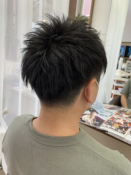 コアフィールフィス(COIFFURE fils) 《見附 今町》メンズ 短髪 ツーブロ 刈り上げ 束感ヘア