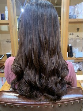 ロベルシ(ROVERSI) コテ巻き風デジタルパーマ