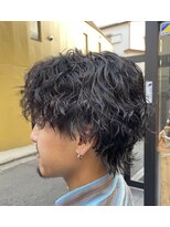 波巻きウルフパーマセンターパート新宿無造作Ｕ２４束感
